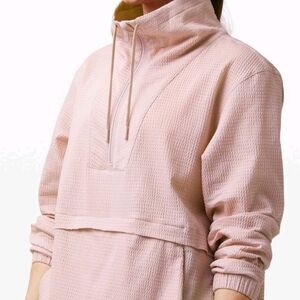 Lululemon Pack Light Pullover Porcelain Pink Pullover Spring Jacket 10 Workout